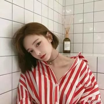 女玩家喜迎春